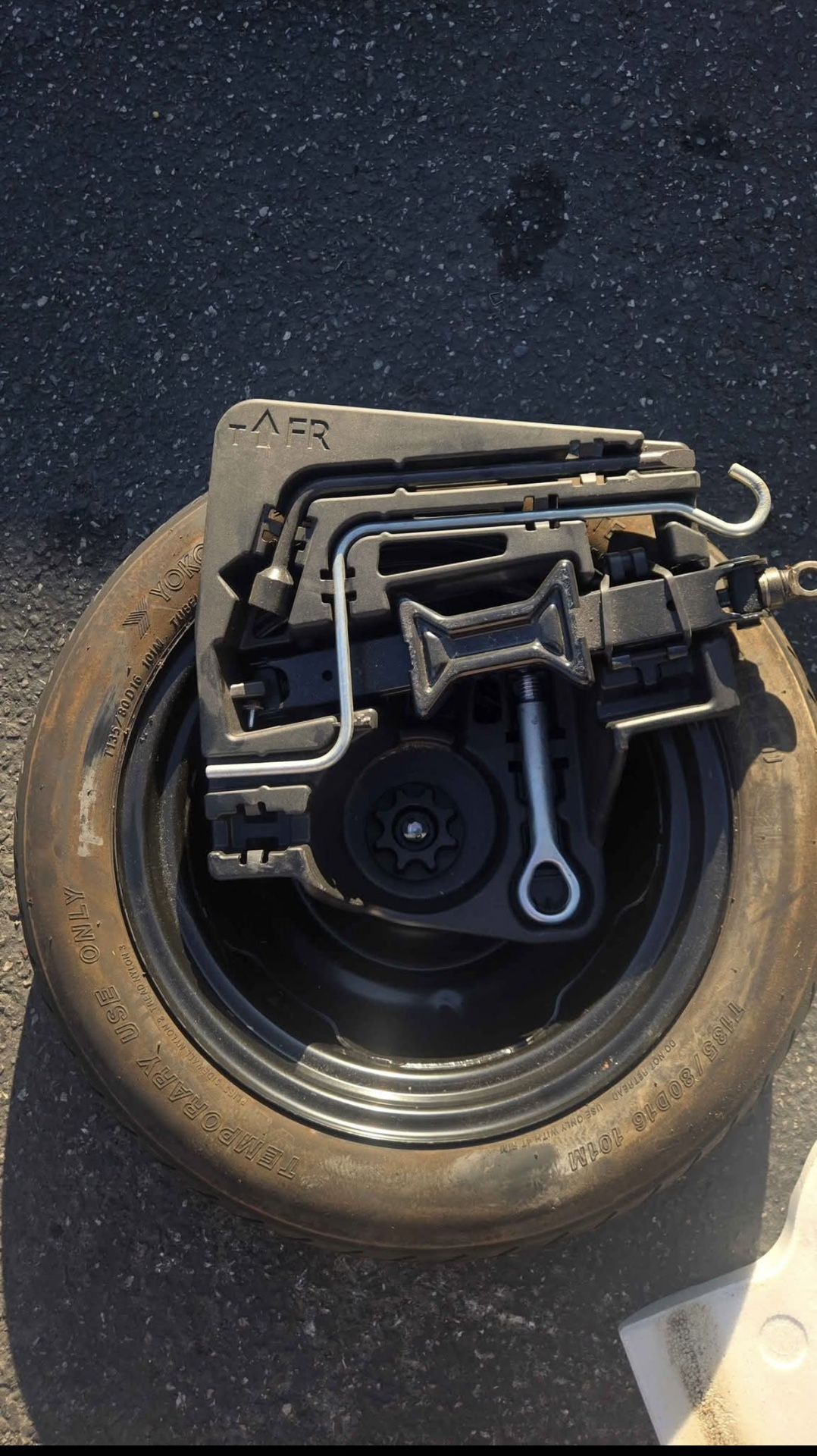 2010-2015 Prius Spare Tire Kit 