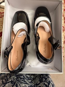 30$ brand new shoes