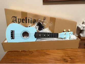 21 inches acoustic mini guitar