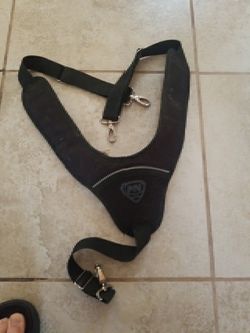 Tool pouch suspenders