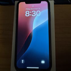 📱 iPhone 11 – 64GB – Great Condition 