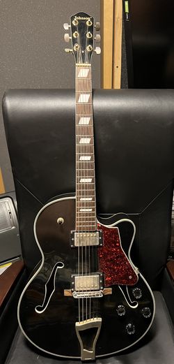 Johnson Guitar Great Condition