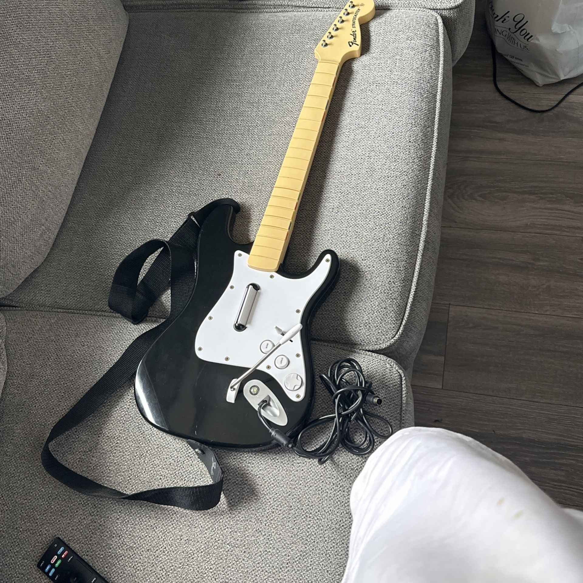 Guitar Hero Fender Guitar Xbox 