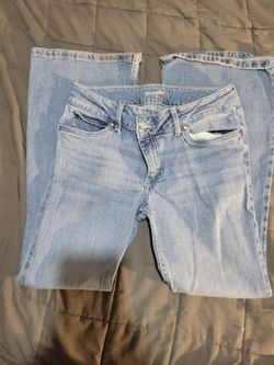 Wrangler Women's Light Wash Jeans