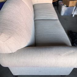 Broyhill Cloth Sofa Couch 7’