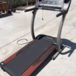 Proform 770 EKG Treadmill 