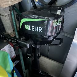 LEHR 2.5hp Propane Outboard