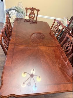 Elegant Formal Dining Room Set – Table, Chairs