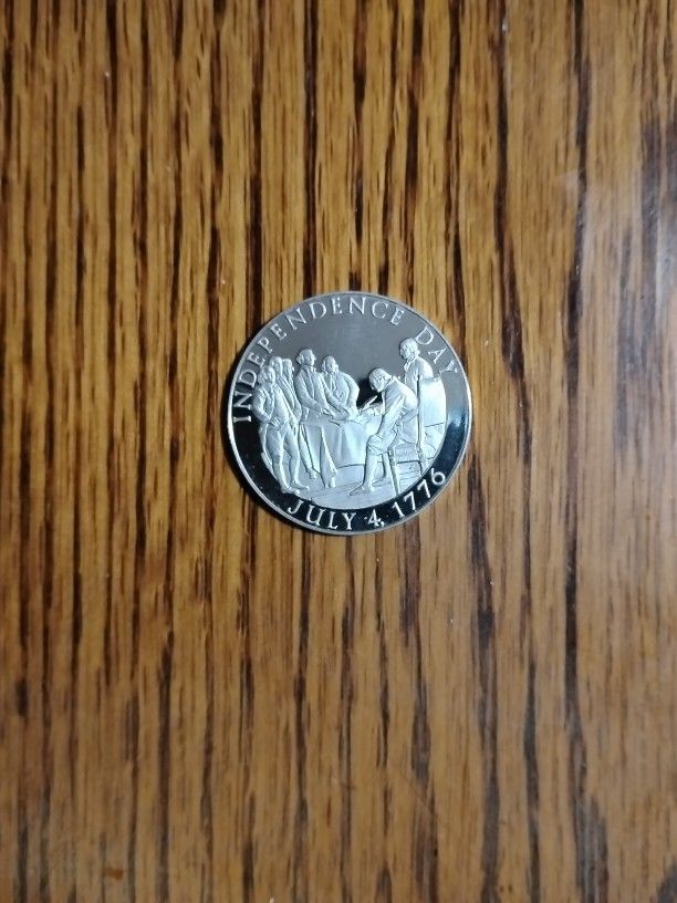 Bicentennial Commemorative Coin Pure Sterling Silver