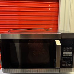 Black+Decker Microwave 