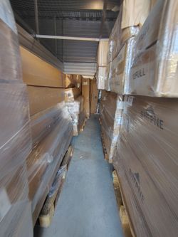 Memory foam mattress, clearance mattress, hybrid mattress,brand new in the box