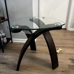 Grant City Merlot End Table 