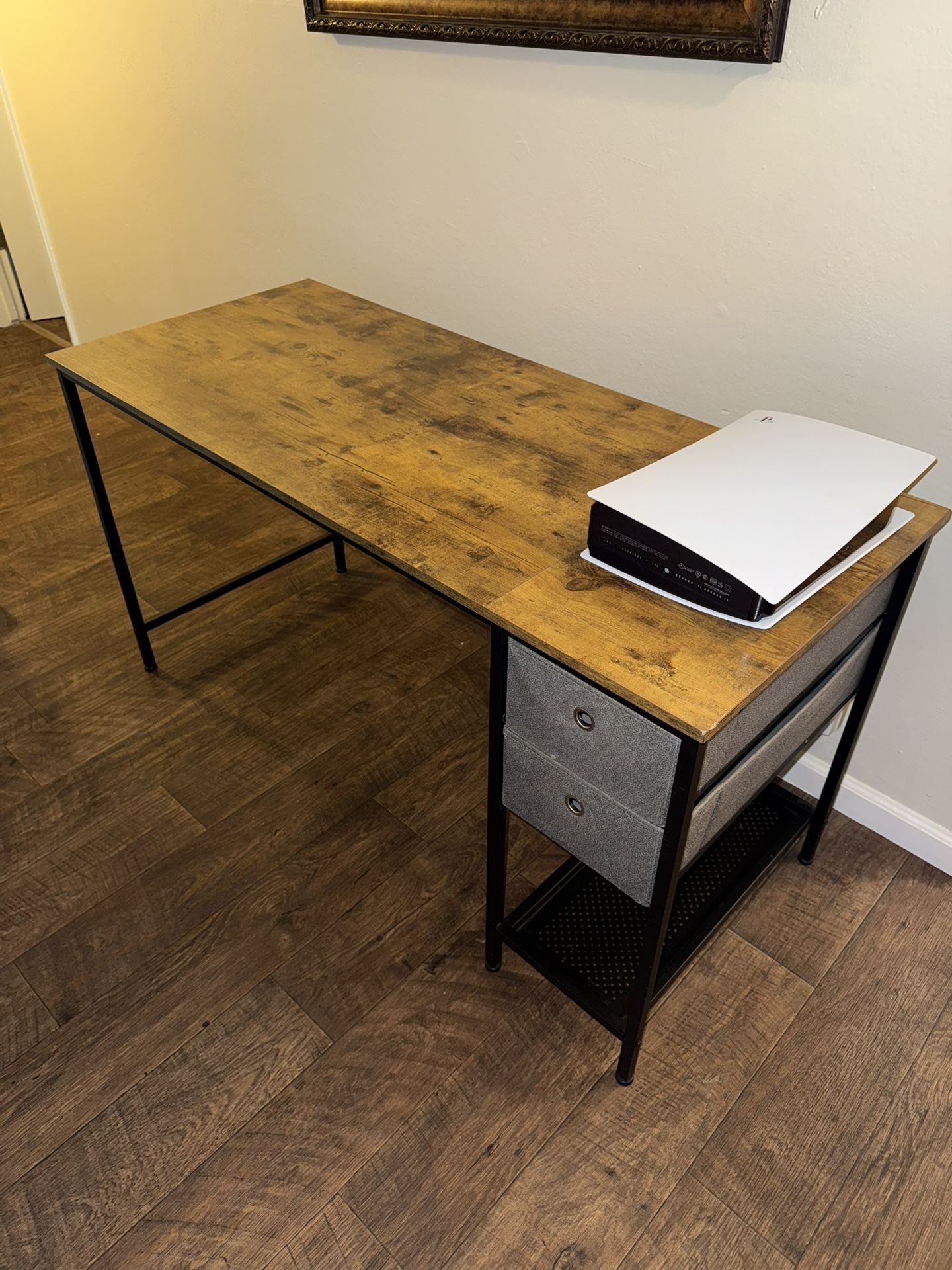 Rustic Wood Desk with Storage Drawers – Like New!