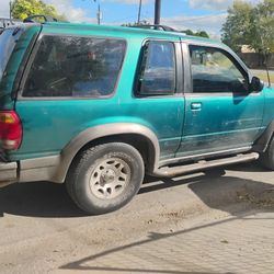 1998 Ford Explorer