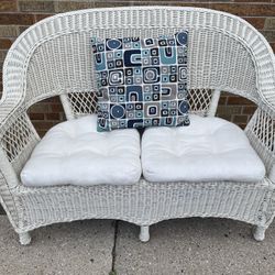 Real Wicker Loveseat Bench 52.5”W & Cushions 🚚 extra