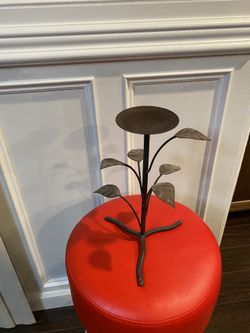 Candle holder