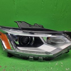 TRAVERSE 2018 2019 2020 HEADLIGHT OEM