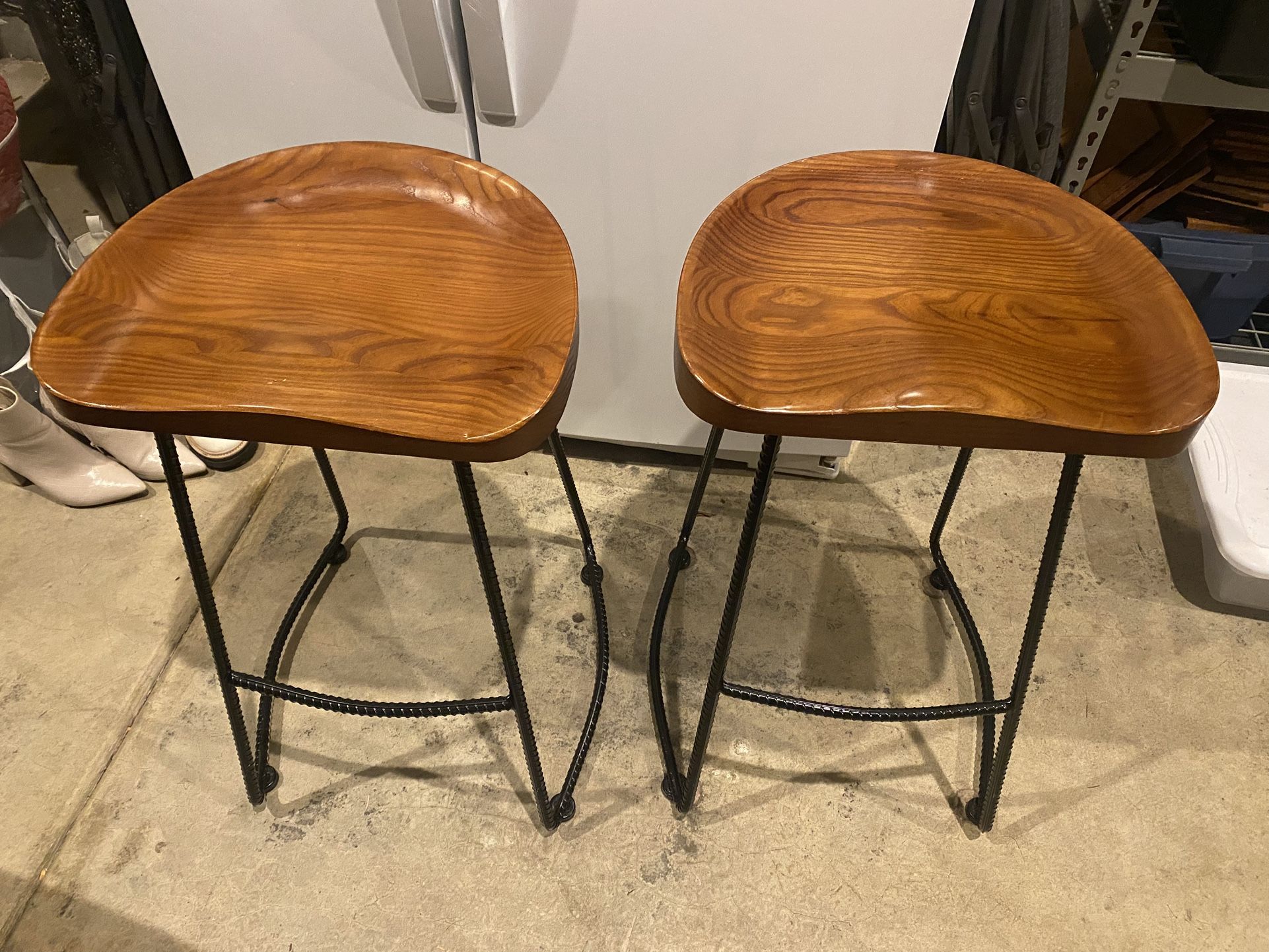 Bar/kitchen Island Stools (2) 