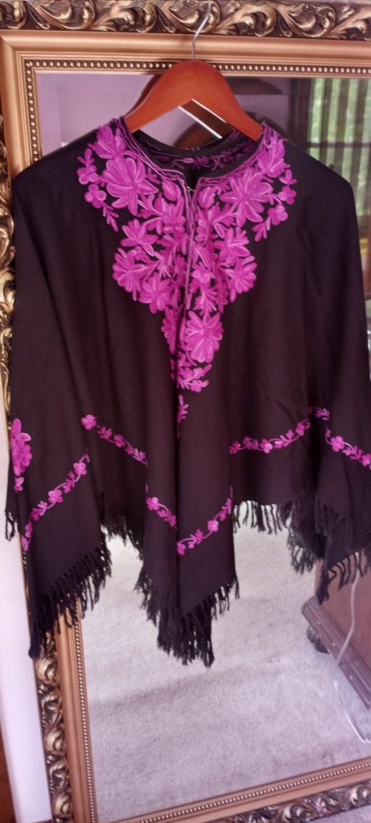 Embroidered Poncho For Girls Size 12-14