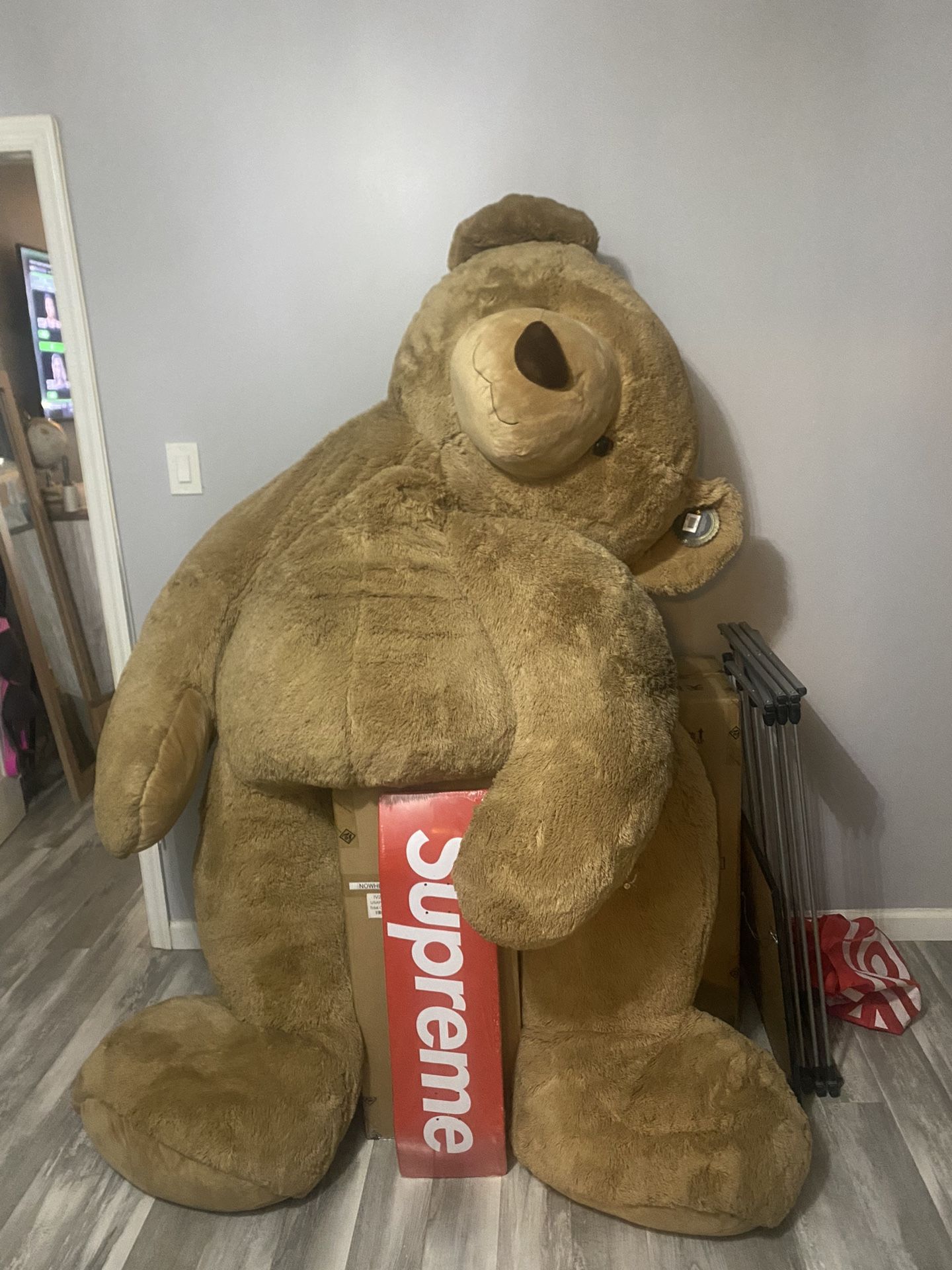 Fao Schwarz Giant Teddy Bear $300