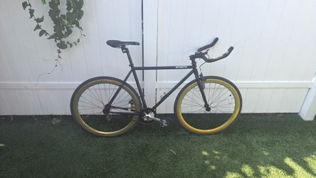 🖤💛 Quella Nero Yellow Fixed Gear / Single Speed – $200 💛🖤