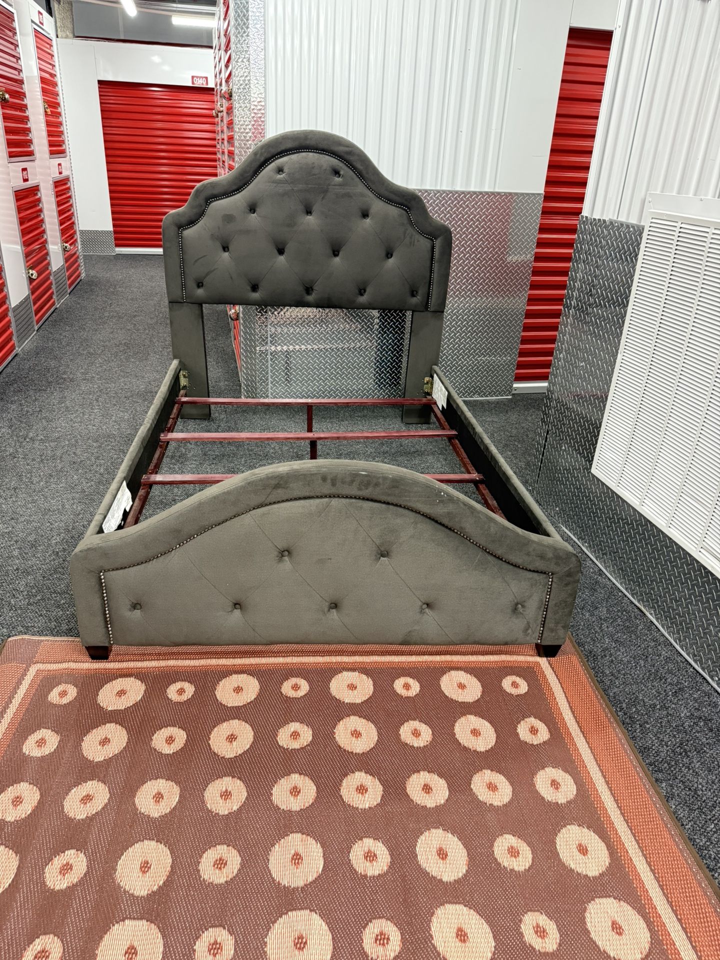 Full Size Bed