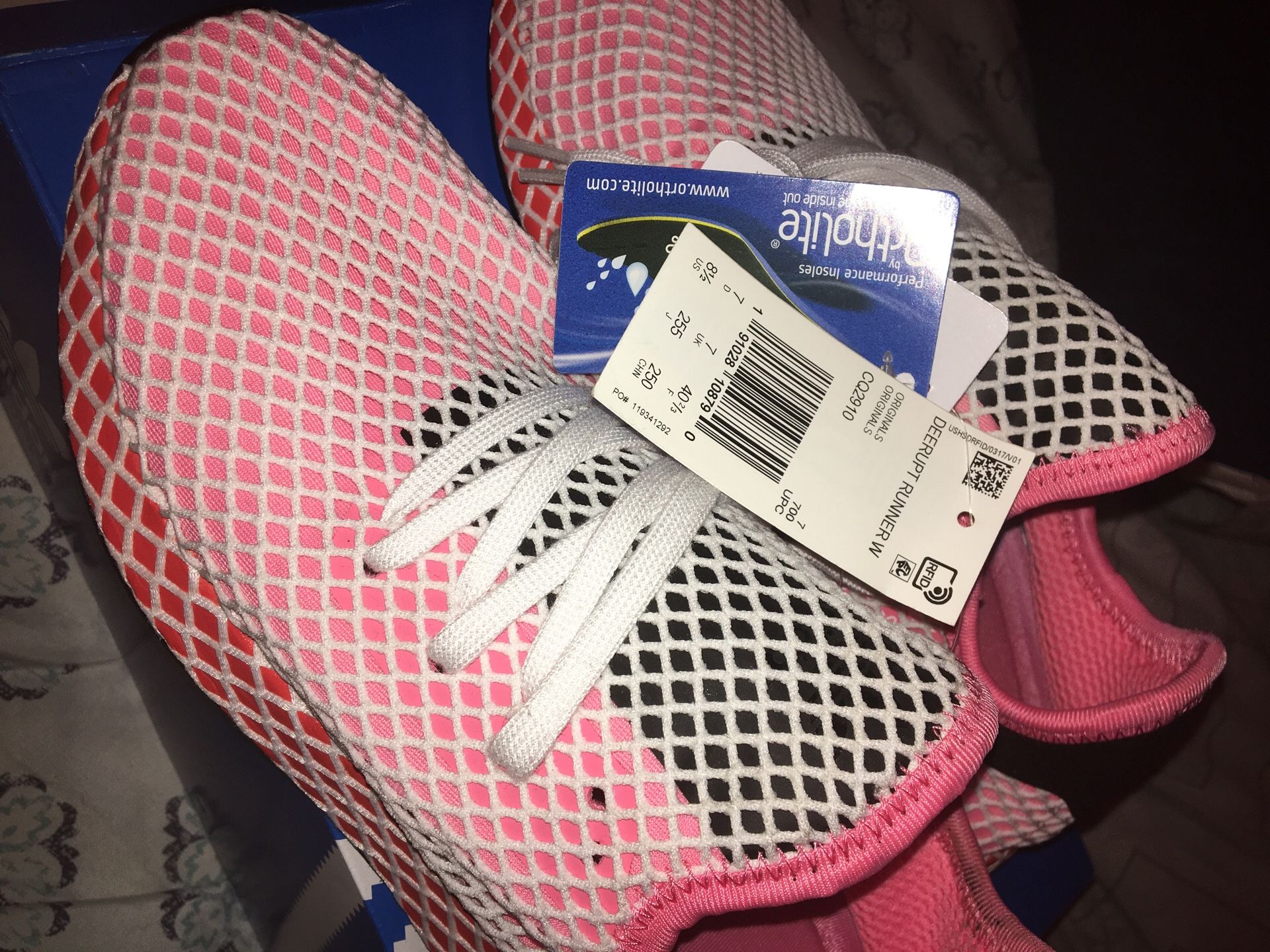 Adidas size 8 1/2 women