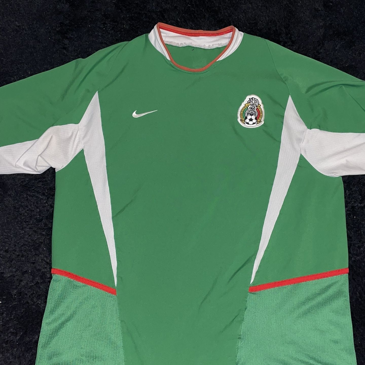 2003/2004 Nike Mexico Soccer Jersey Men's Size Large for Sale in