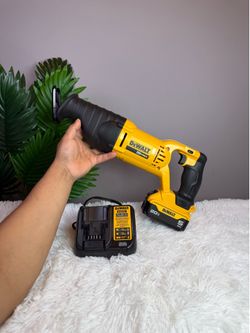 Dewalt Reciprocating Saw Kit