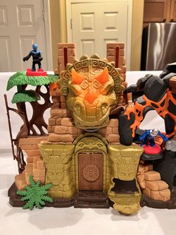 Imaginext on sale dino fortress