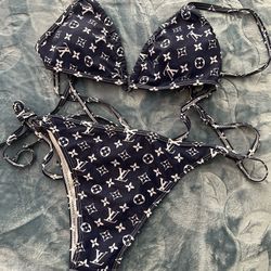 Lv Bathing Suit 