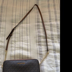 Michael Kors Crossbody Bag