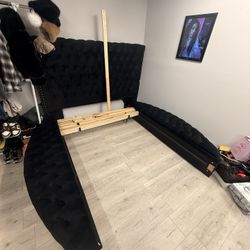 Queen Bed 