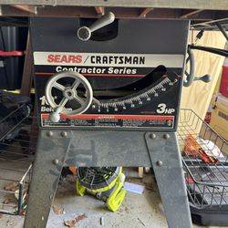Craftsman Contractor Table Saw W/extra Blades
