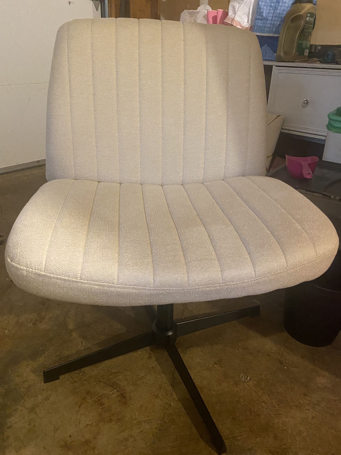 Cross Cross Chair 