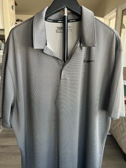 Men’s Nike Dri-Fit/ Mint Condition / No Haggling Please!
