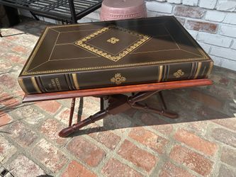 The Pilgrims Progress Stacked Book Coffee Table Excellent Condition Solid Wood 