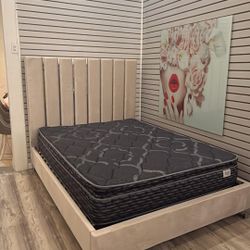 Queen bed.Cama Queen 