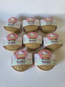Viral hello Kitty mystery dumpling 🎀