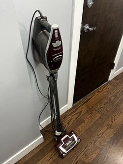 Vacuum - Shark
