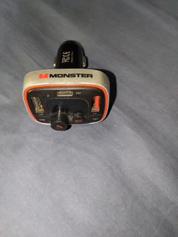 2 item lot car n computer plug ins