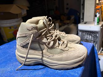 Adidas Yeezy Desert Boot Rock size 8