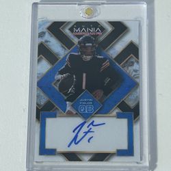 2022 Auto Mania Wild Card Justin Fields 1/1 NFL Football Card. 