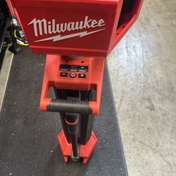 New Milwaukee 2136-20 Rocket Light/Charger