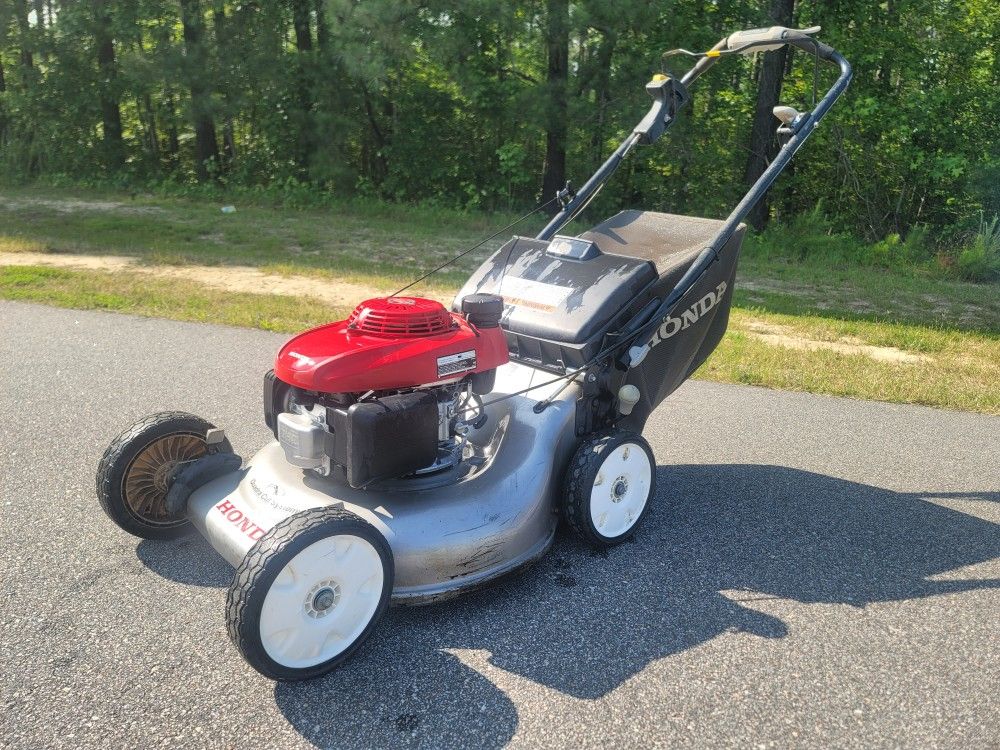 Honda HRR2165VXA 21" 3in1 Twin Blade self propelled smart drive lawn