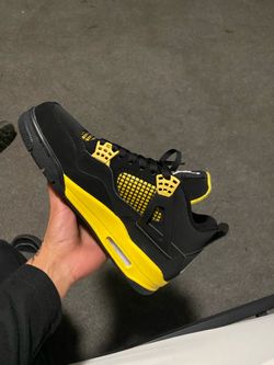 Jordan 4s