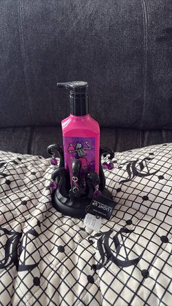 Bath and body works Halloween LIGHT UP” holder