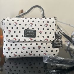 Loungefly Polka Dot Hello Kitty Purse New With Tag 