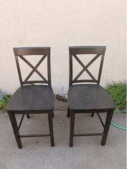 2 brand new bar stool chairs 🪑