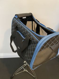 Small Sherpa Dog Kennel. Airline Certified